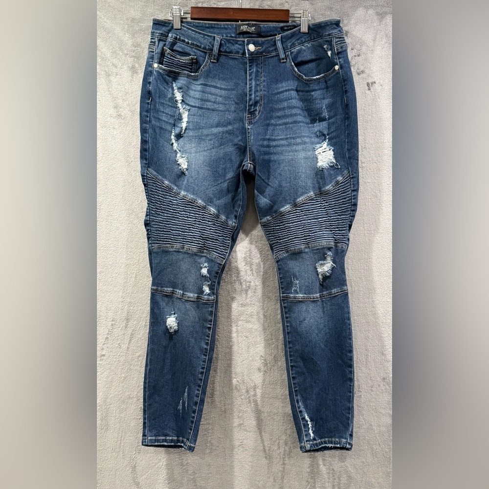Judy Blue Jeans Womens 16W Blue Skinny Fit Stretch Dark Wash Frayed Distressed